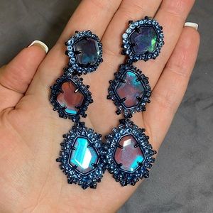 Kendra Scott Aria earrings